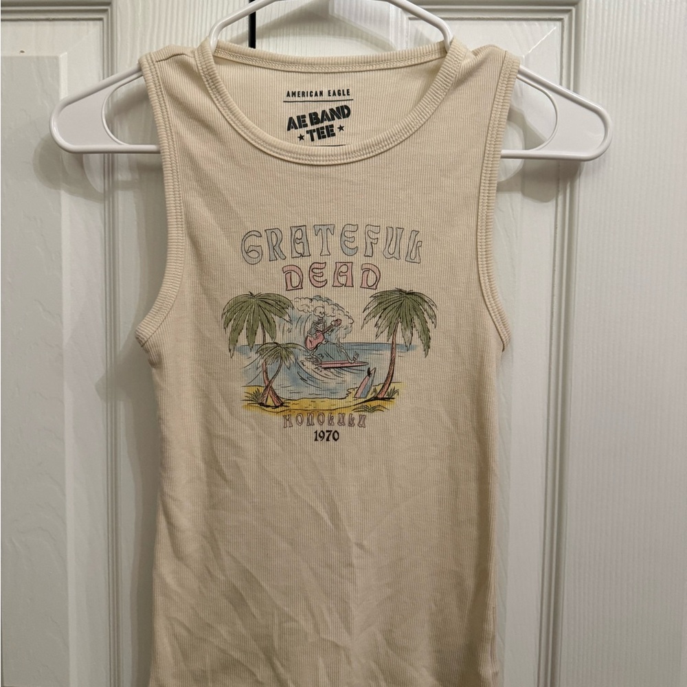 American Eagle Outfitters Cream Graphic Tank Top